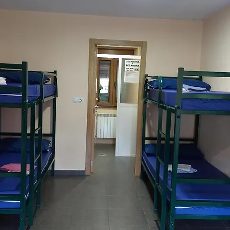 Vandrarhem La Escuela