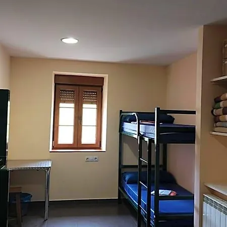Vandrarhem La Escuela