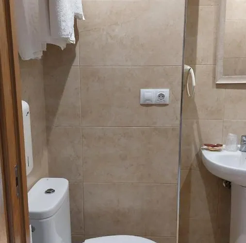 La Escuela * La Laguna (Leon)