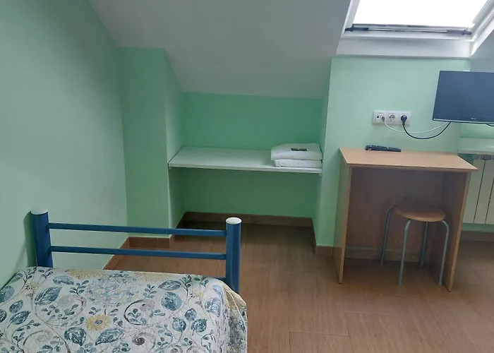 La Escuela La Laguna (Leon)